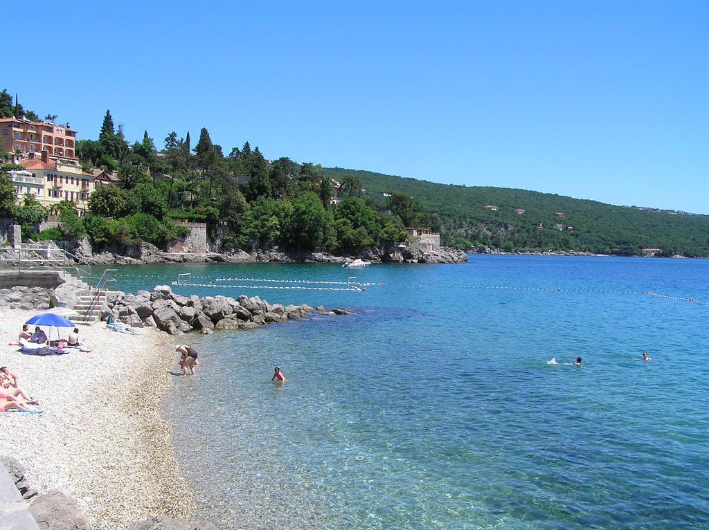 Apartment Portoncino Opatija Buitenkant foto
