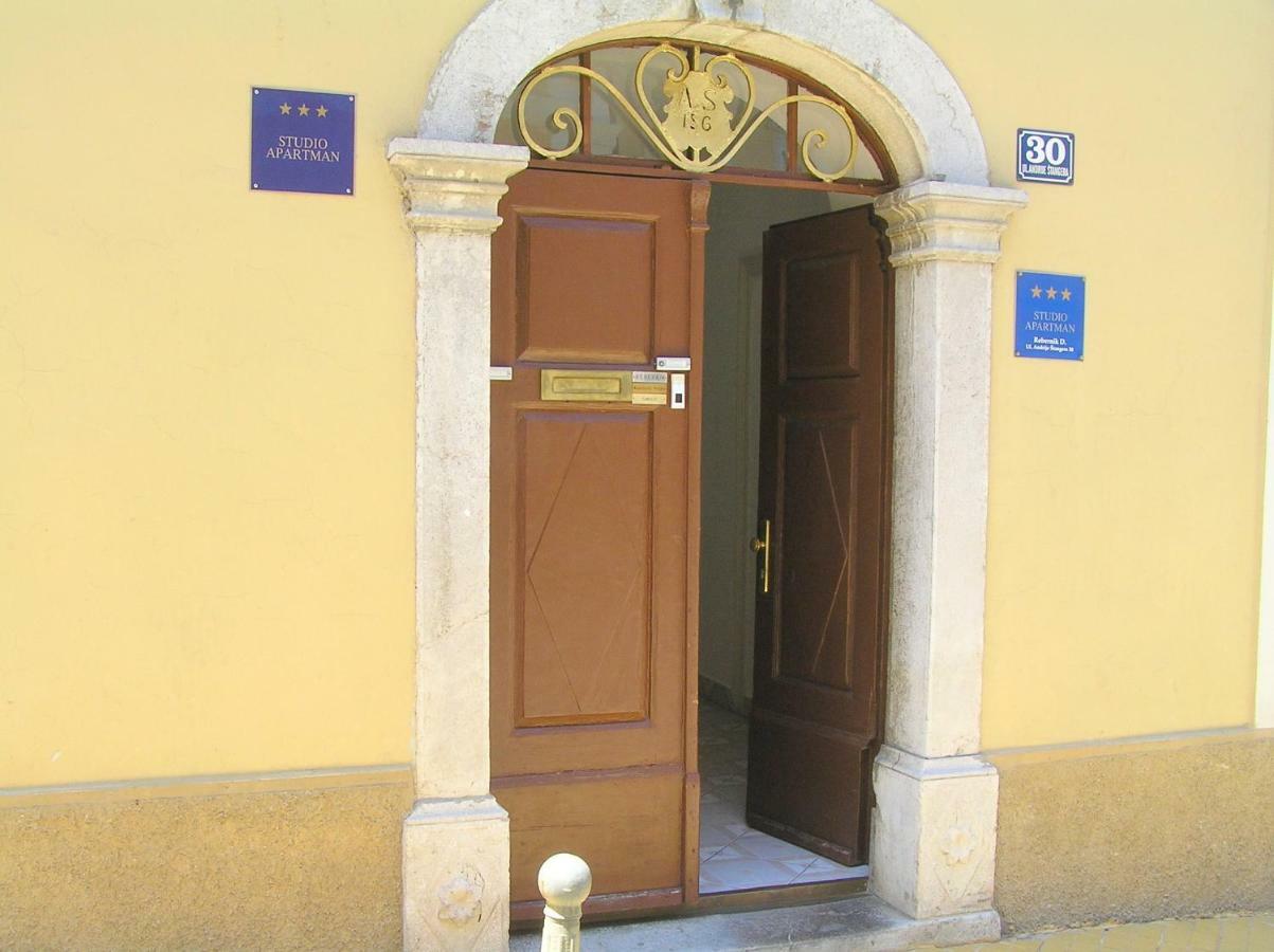 Apartment Portoncino Opatija Buitenkant foto